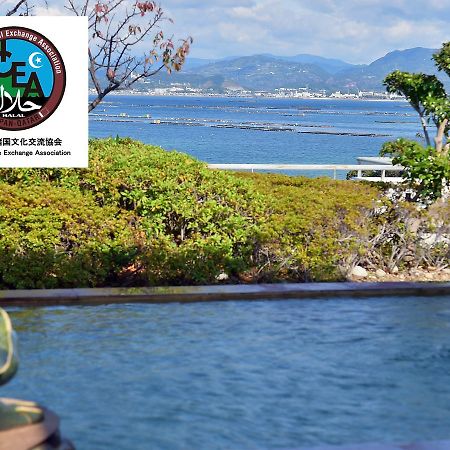 Hotel Sunresort Shirahama Buitenkant foto