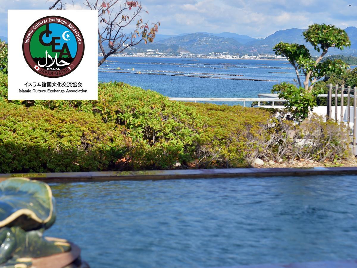 Hotel Sunresort Shirahama Buitenkant foto